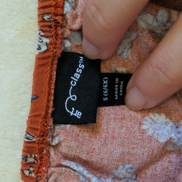 Art Class Long Sleeve Romper, Sz6, Orange Rust, Floral - Picture 3 of 3